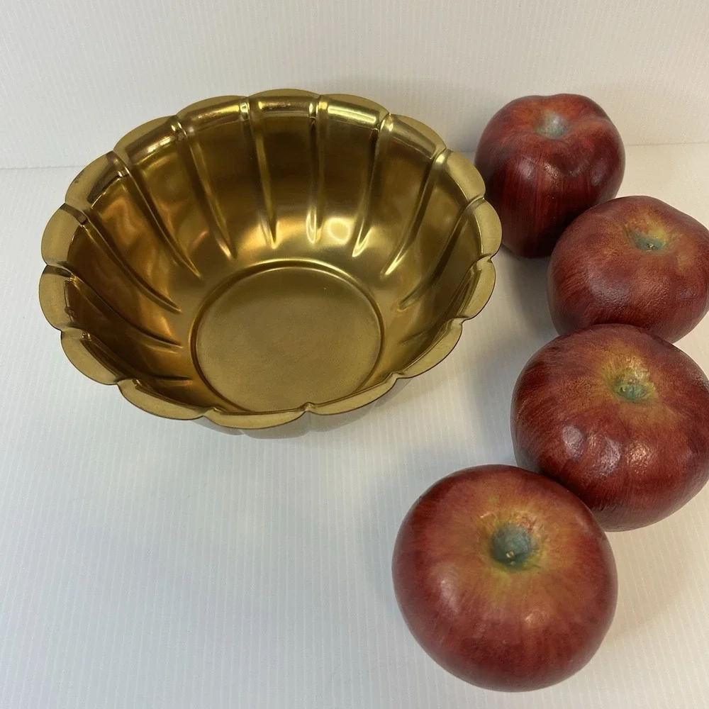 4 Wooden Red Apples In Copper‎ Craft Solid Brass Decorative Bowl